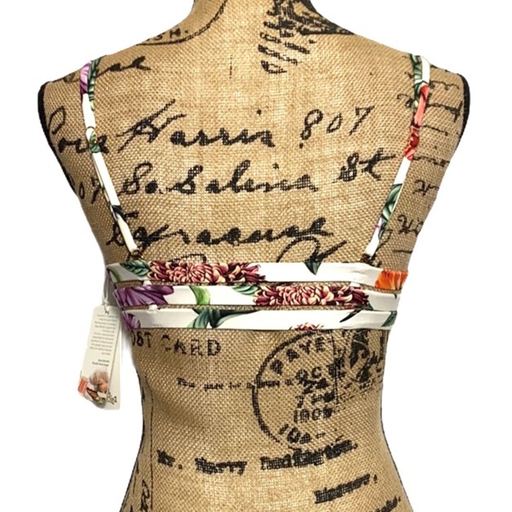 Agua Bendita Floral Lace-Up Bikini Top - Picture 7 of 10